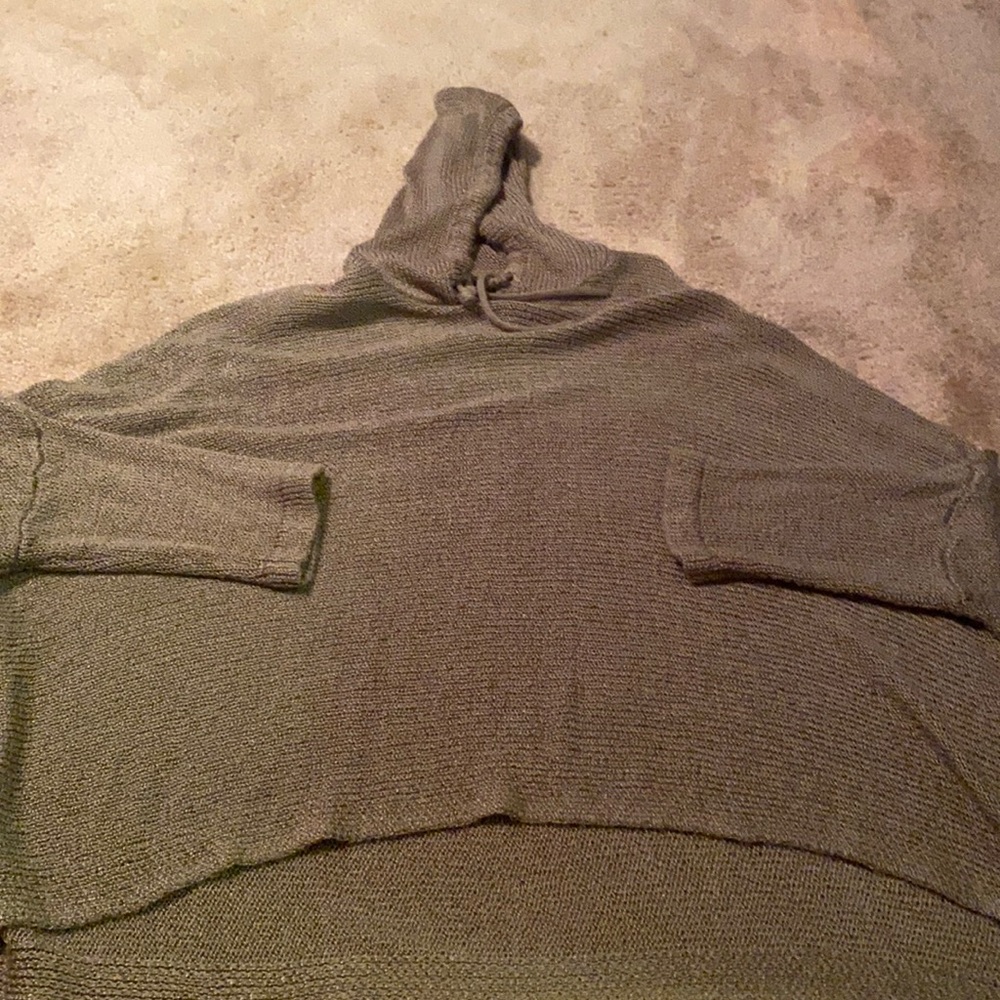 Hooded Sweater